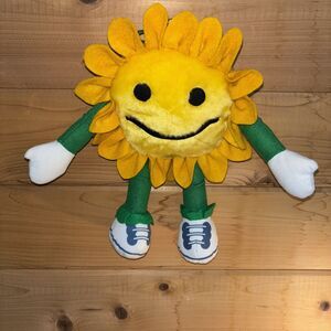 Vintage FIB Bogart Sunflower Smiley Face Plush Stuffed Animal Hanger Happy Face